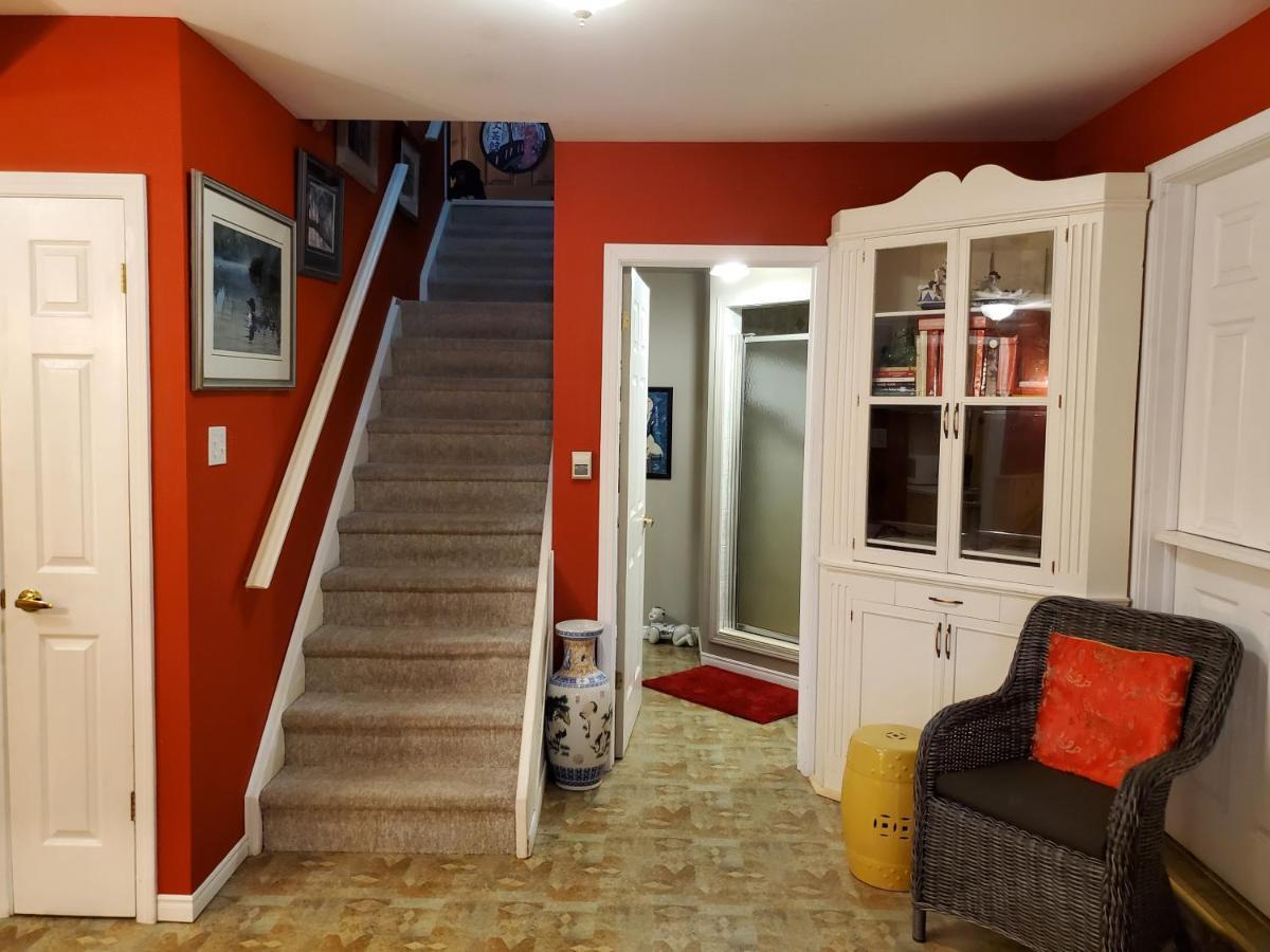 Shambhala Bed And Breakfast Buckhorn Exterior photo
