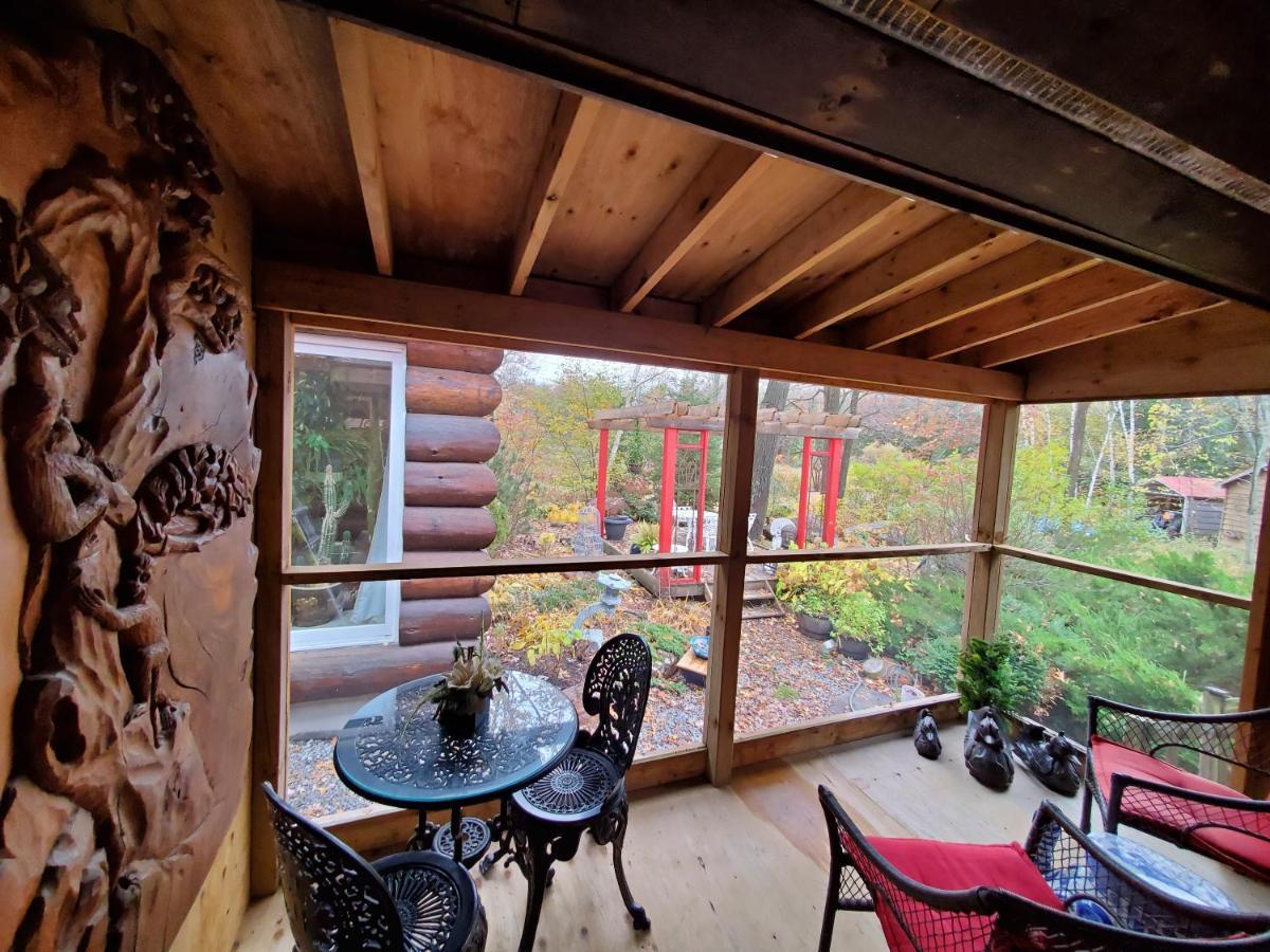 Shambhala Bed And Breakfast Buckhorn Exterior photo